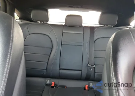 2018 Mercedes-Benz Glc Coupe 300 4Matic z USA, uszkodzony, nr VIN WDC0J4KB6JF345903